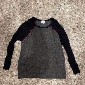 Women’s Sundry colorblock sweatshirt sz 3
